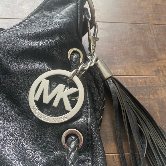 Michael Kors Slouchly Shoulder Hobo black leather bag - Picture 10 of 11